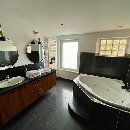 Gite Avec Sauna Proche De Colmar Et Kaysersberg Pour 10 Personnes * Lapoutroie