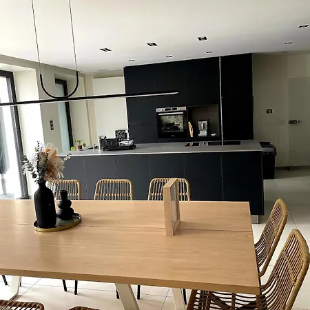 Maison Maneki Premium Pour 10 Personnes Avec Sauna *